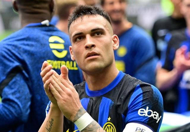 消息源称,劳塔罗提出的年薪要求为2400万欧元(税前),而国际米兰的报价