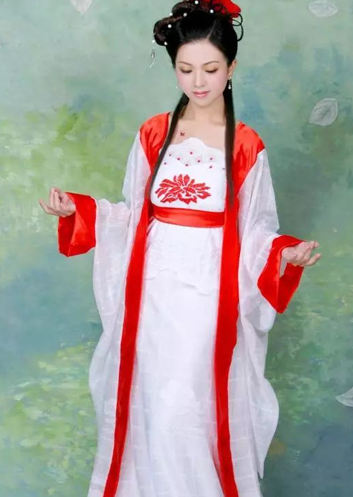 中国女子服饰 一幅艳美的历史画卷