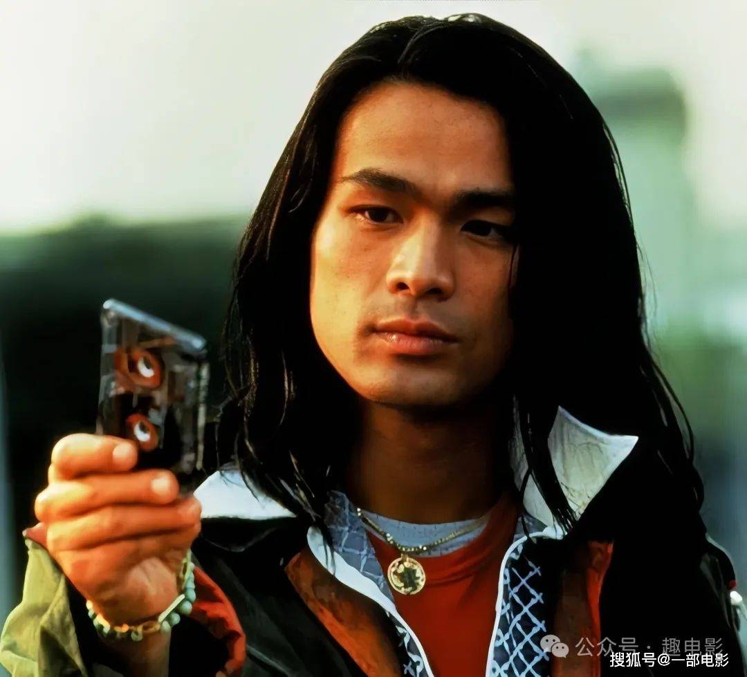 很脏很压抑,被冷落的史诗之作