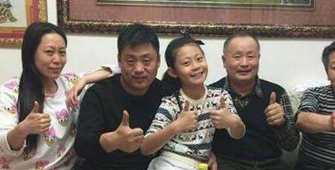 宋晓峰豪宅装修:这装修难道跟他的性格一样吗?_感觉_生活_妻子