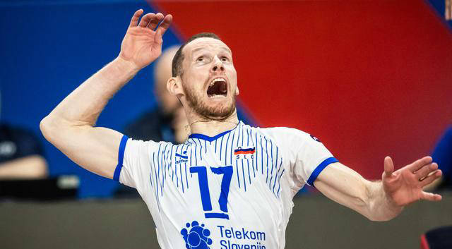 巴西站收官战:伊朗队惨遭4连败,阿根廷队闯关获胜