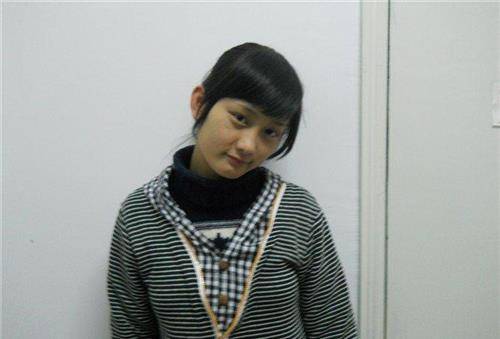 10年前,16岁少女周岩因拒绝官二代追求,被报复致毁容,近况如何