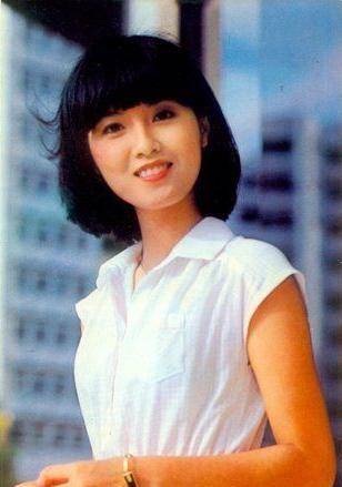 细数6位"削发为尼"的女明星,出家前个个都是大美人,太可惜了