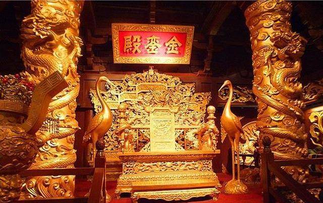 北京故宫乾隆皇帝龙椅图片