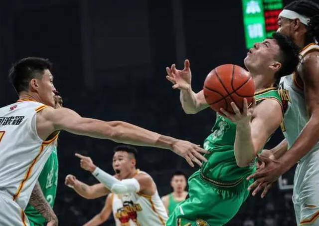 宣布加盟波多黎各联赛,广东外援沃特斯将成为队友_深圳_球员_辽宁男篮