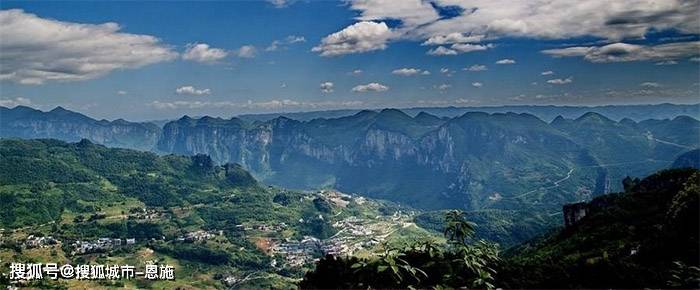 第三天:利川齐岳山度假区,苏马荡旅游度假区,建始花硒谷度假小镇