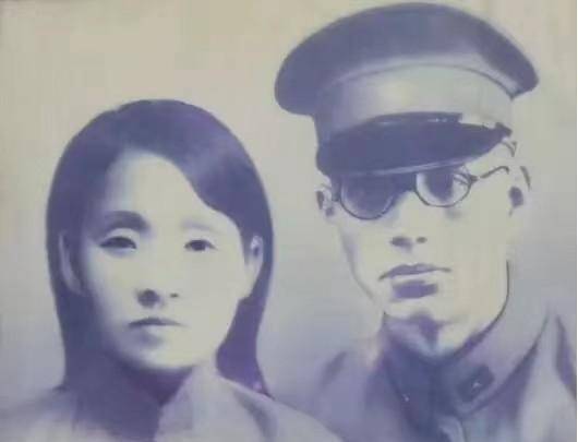 吴海兰给丈夫包饺子,下地割韭菜被枪杀,娘家人揭露真凶:是女婿