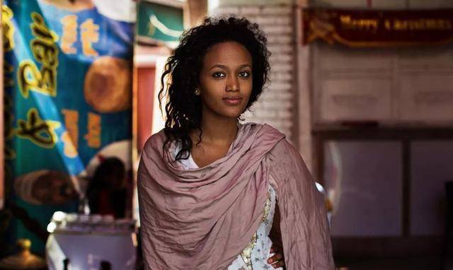 长相最好看的黑人国家,被称为"美女之国",国家一贫如洗