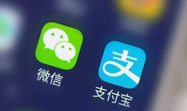 在当今社会,电子支付的全面普及进一步挤压了现金的生存空间,以前