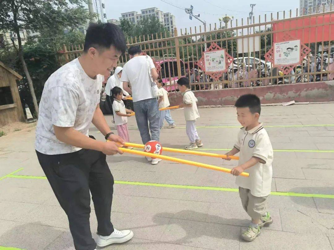 濮阳市南乐县学前教育中心"庆六一"民间游戏亲子嘉年华活动