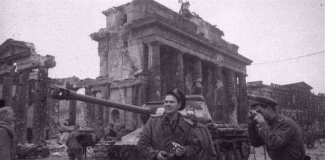 纳粹德国最后的疯狂图片