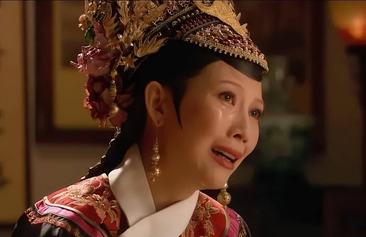 甄嬛传:难怪皇帝当年杀掉纯元,看宜修说出了一个啥秘密?太扎心
