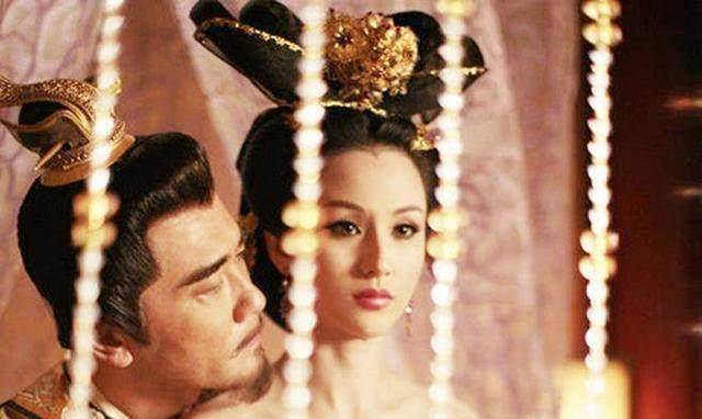 张丽华:10岁进宫,16岁被宠幸,23岁晋贵妃,30岁却遭斩杀_陈叔宝_红颜