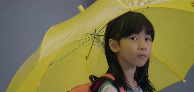 这一天,赵斗淳碰到了要去上学的一名小学女生,心生歹意,遂将其绑架,并