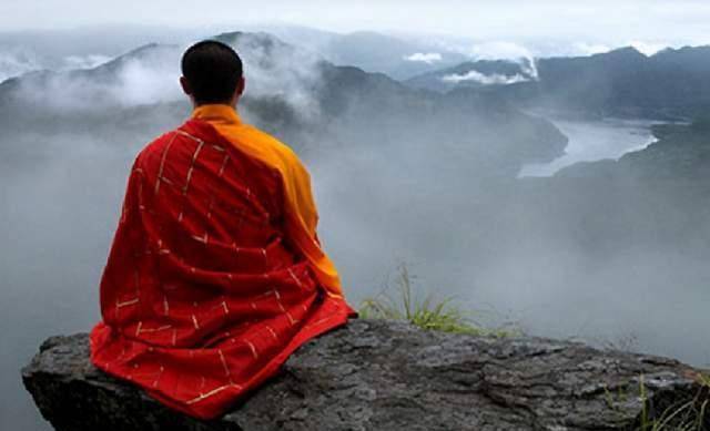 他20岁出家,42岁独自进山修行,不食五谷至95岁圆寂_广钦_老虎_老和尚