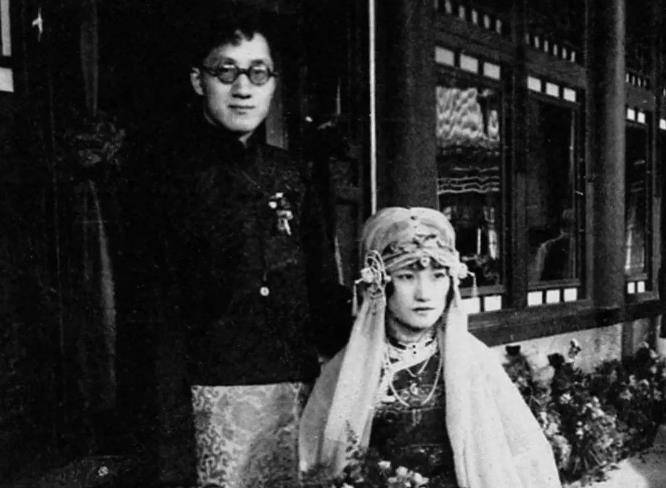 婚礼上,梁启超对陆小曼说:"你要勤俭持家,认真做人,免得累死徐志摩.