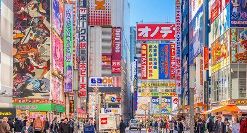 近些年不断下降,但是日本在科研,航天,制造业,教育等方面依然是世界一