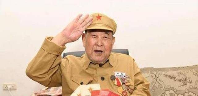 91岁老人隐瞒身份61年,连妻女都不知晓,直到女婿用组织诈他