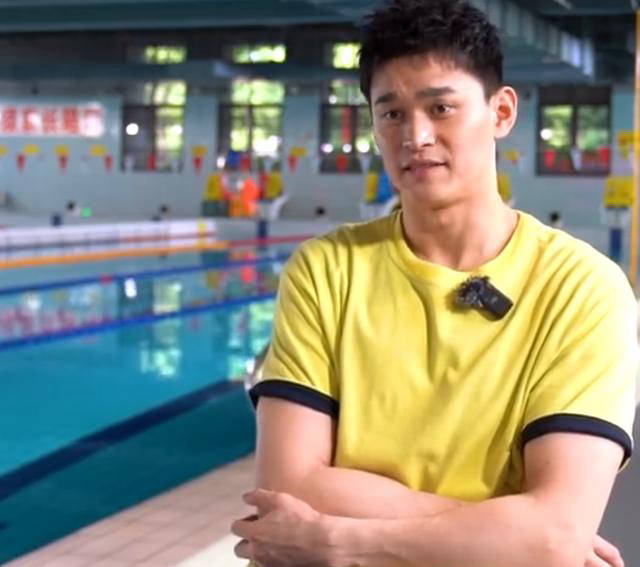 被誉为世界游泳历史上最伟大的自由泳运动员的孙杨正式宣布王者归来