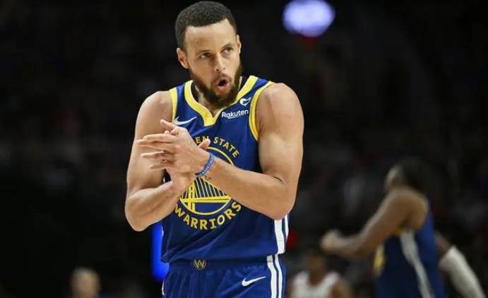 维金斯下家曝光,23 8悍将或联手库里_卡尔马宁_1_nba