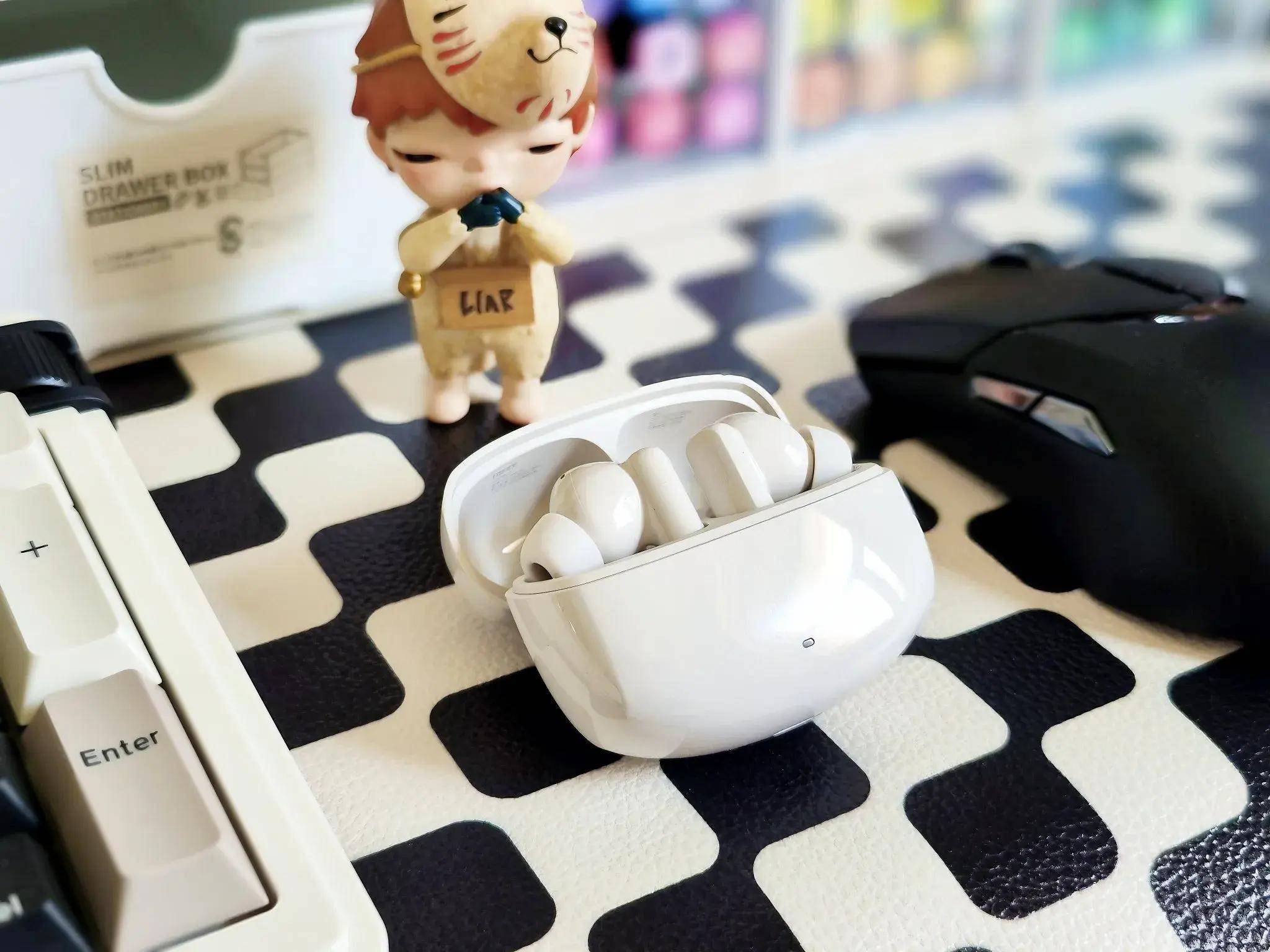 快乐藏在耳朵里?双动圈、双金标、深降噪、空间感一个不落都给你!