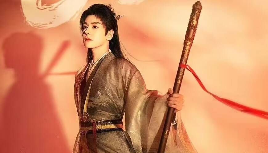 张若昀再启古装新作,被爆与刘诗诗领衔,魏哲鸣,胡连馨