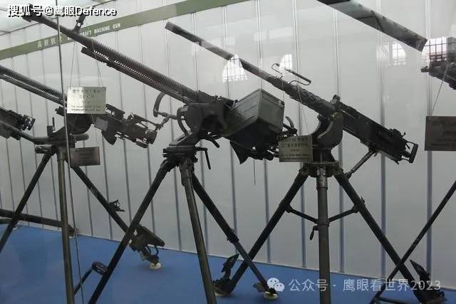 m2重机枪:二战中把纳粹飞机打成碎片,中国伞兵拿来拆鬼子炮楼_子弹