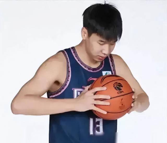 广东锋线新秀转投广西威壮 冲击nbl总冠军 朱芳雨牵线搭桥