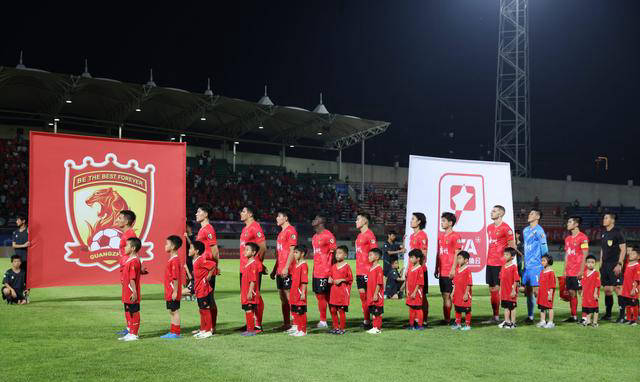 呼唤回家!恒大球迷盼保利尼奥重返协助广州队夺冠