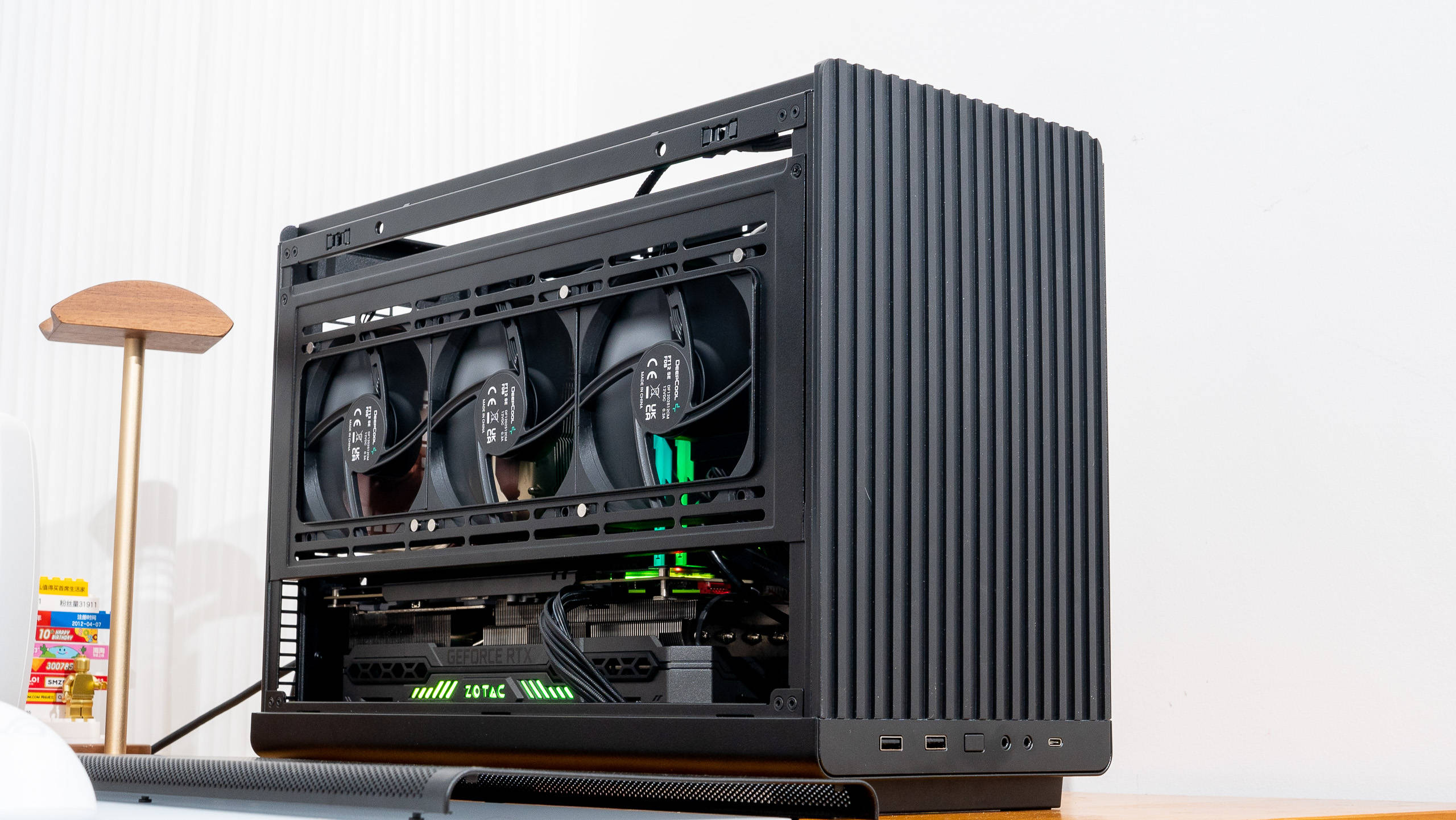 联力a3-matx机箱首发装机评测:华硕760m重炮手 索泰4080s pgf_主板_mm