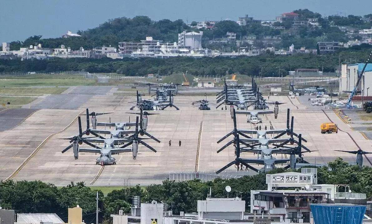 冲绳美军基地一个海上的弹丸国家,对于清政府来说是十分渺小的.