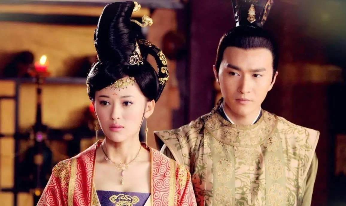 21年前,韩国首富女儿下嫁保安,婚后生活如何?丈夫分百亿家产