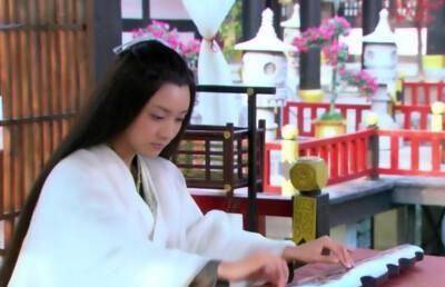 叶蓁:阴差阳错嫁给了自己的公公,生下五个子女,死后裹草席下葬_袁克文