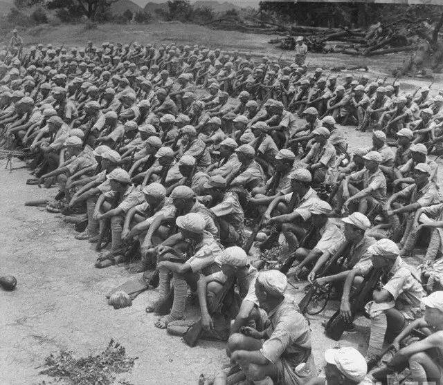 1945年8月,刚刚光复的桂林:整个城市只剩下断壁残垣