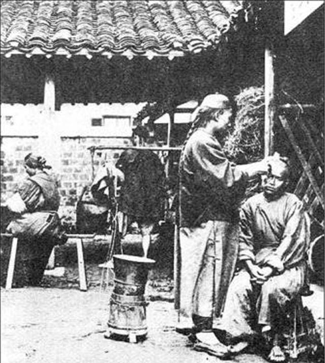 清初推行剃发令,很多人反抗,为何清朝皇帝还要坚持推行?
