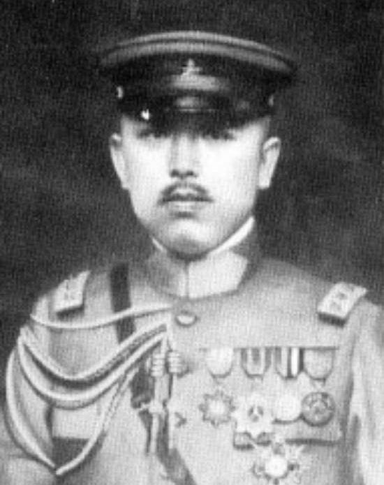 唐继尧一度控制滇,黔,川,后来又染指桂,粤,如何被赶下台?