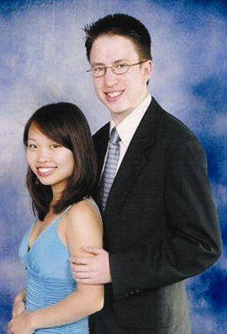 12年前,美国一女博士婚前5天失踪,被发现时倒吊在墙中