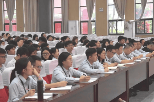 中学是职高吗-屏山求实高中是公立还是私立-屏山求实高中怎么样_宜宾