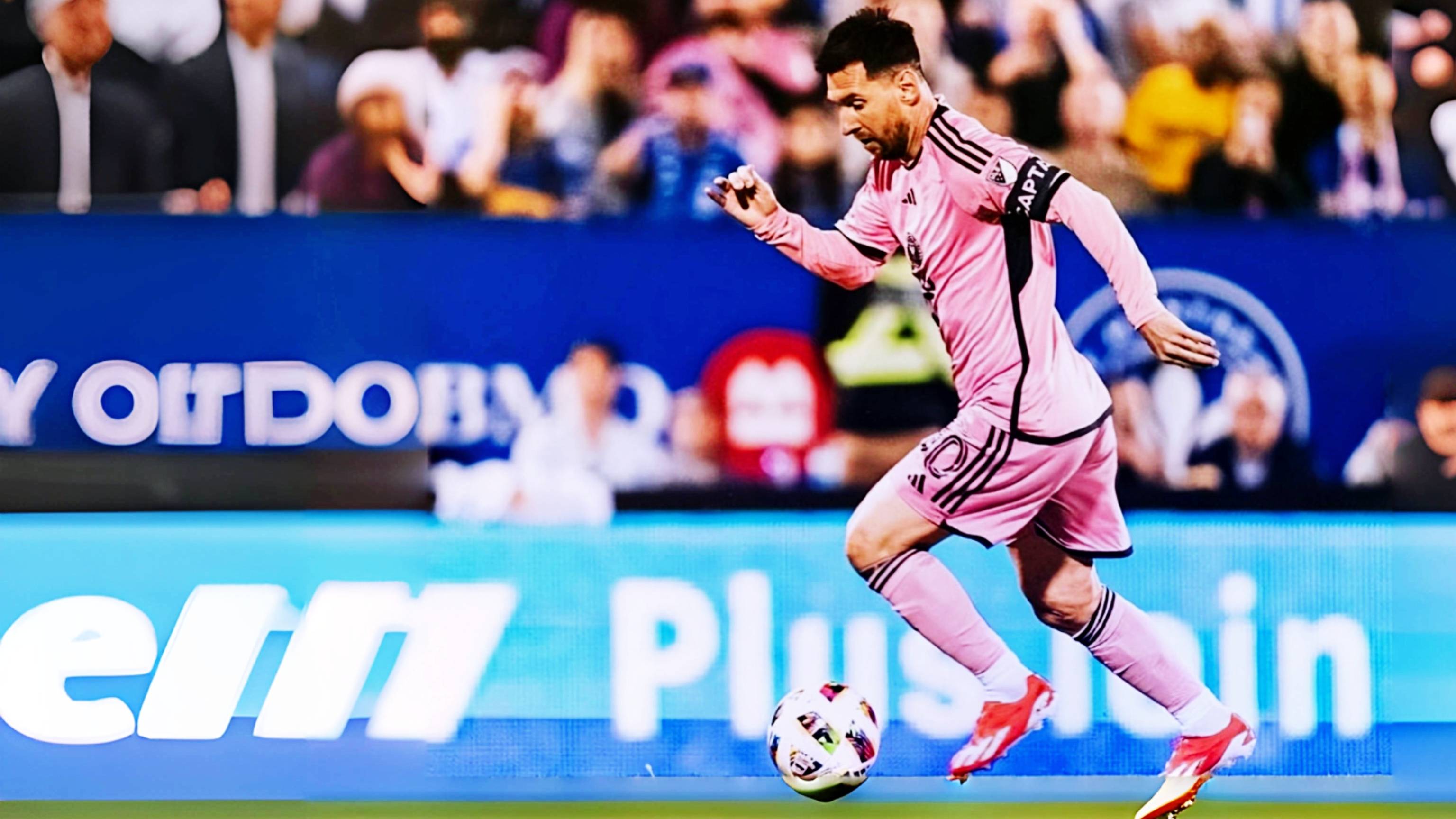 这次轮到阿尔巴:一球两助_梅西_圣路易斯_国际