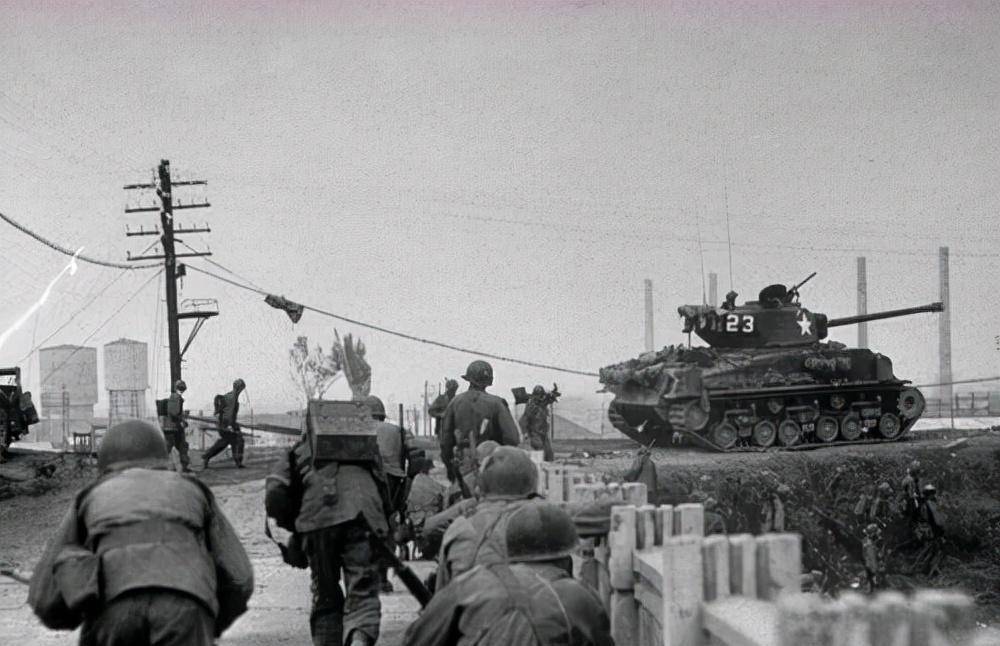 猖狂地朝中国方向往鸭绿江撒尿之后,这支美军在长津湖战役中栽了