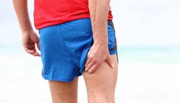 随着病情继续发展,有可能进展为下肢严重缺血,足背,胫后动脉搏动变缓