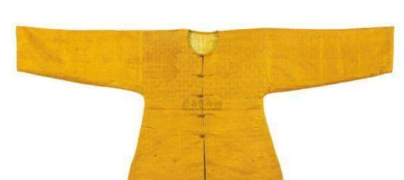 为了穿上清朝的"黄马褂";这两人,一人散尽家财,一人投河自尽