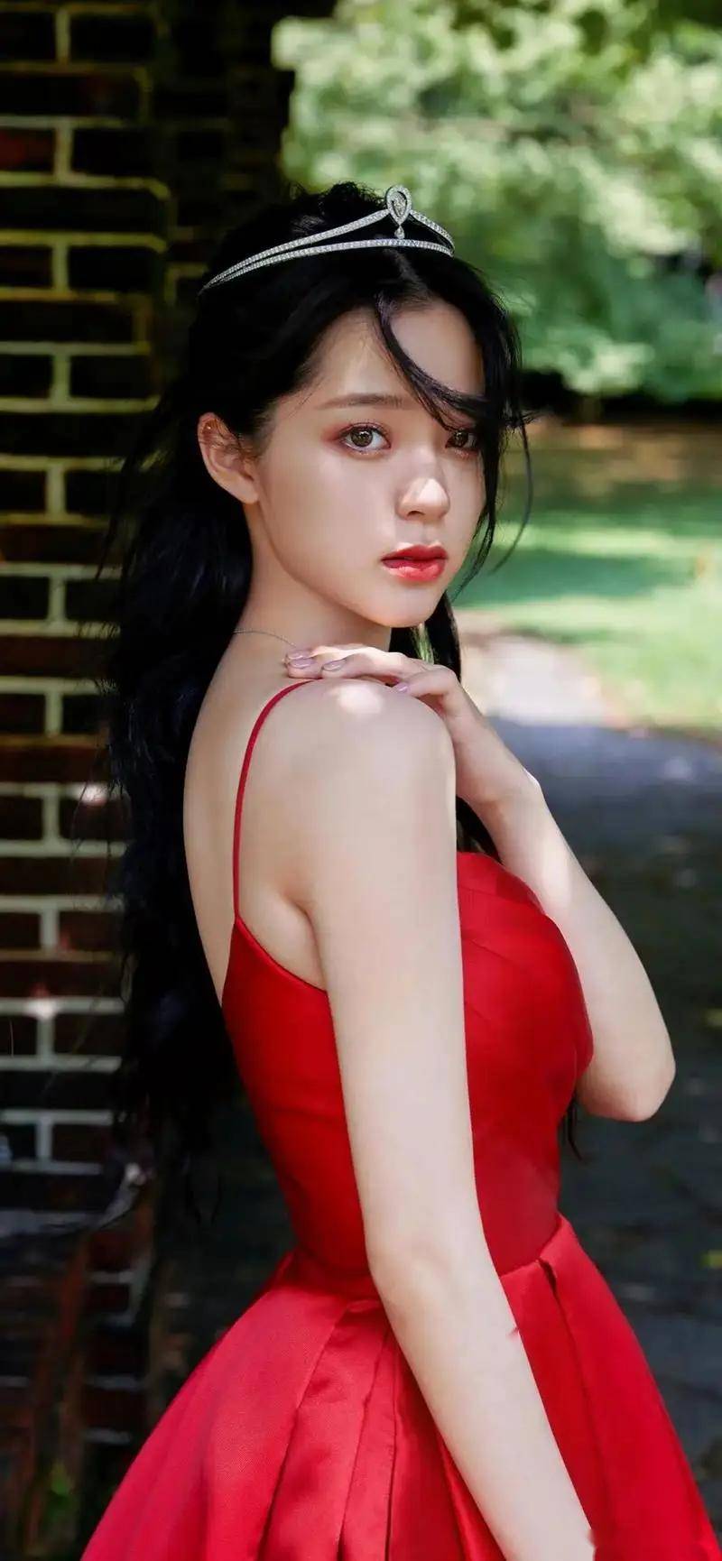 她都能保持乐观积极的态度,用自己的影响力传递正能量