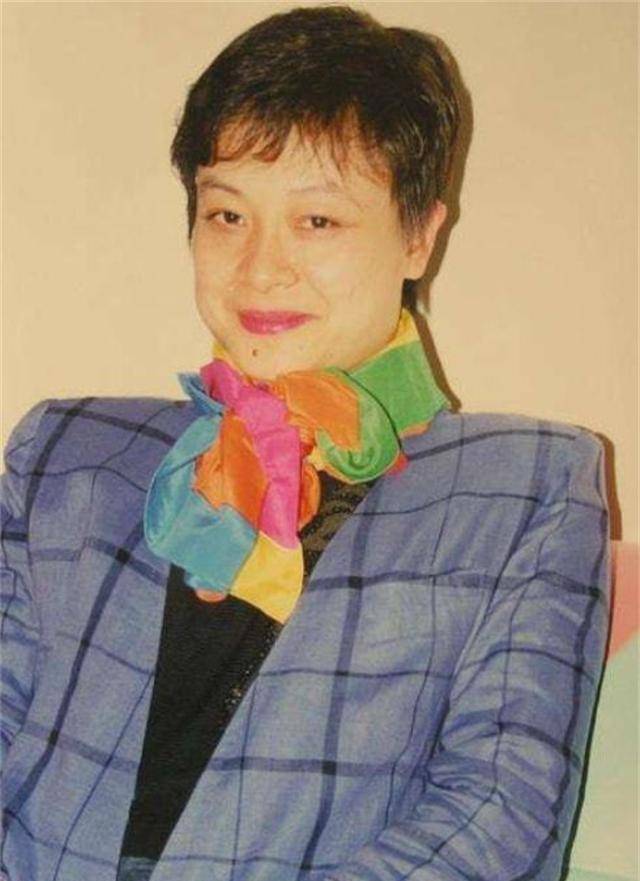 何智丽:入日籍改名小山智丽,击败邓亚萍大喊哟西,后来过得如何