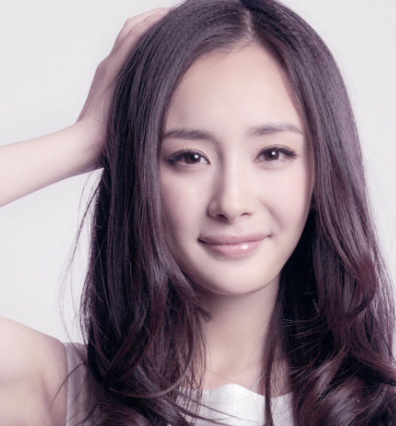 与生俱来的吸引力,能让人越爱越上瘾三大星座女