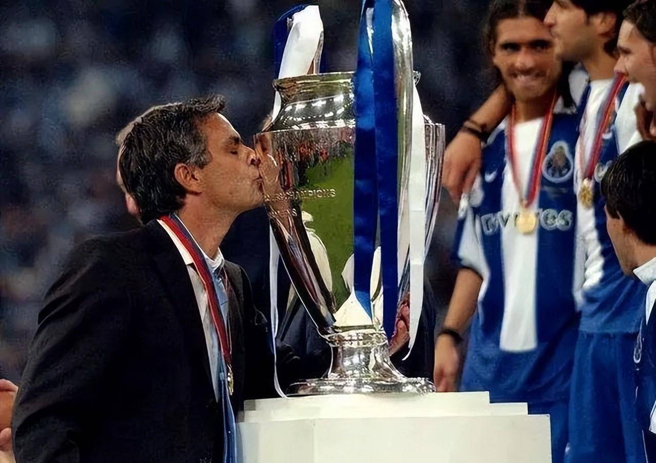 曾三次打欧洲超级杯,三次全部输球_波尔图_欧冠冠军_巴萨