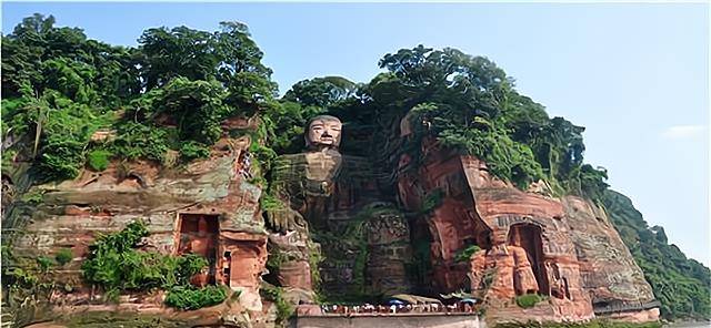 游玩照片上发现睡佛,得到5000元奖励,多年后为何又说要280万?