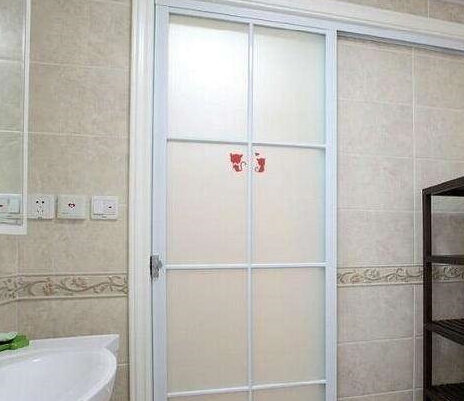 反对老公在卫生间装两个门,还因此吵了一架,做完后实力打脸啊