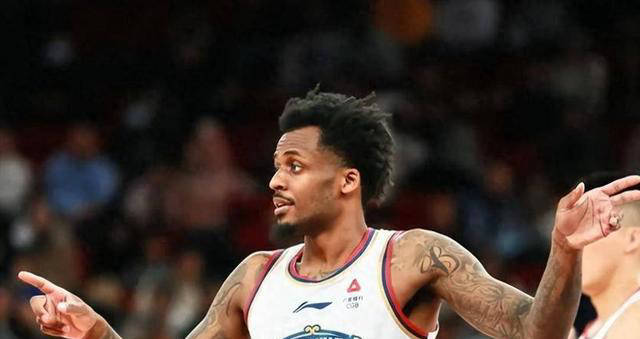 上海男篮引援布莱克尼,郭昊文或离队,下家传曝光