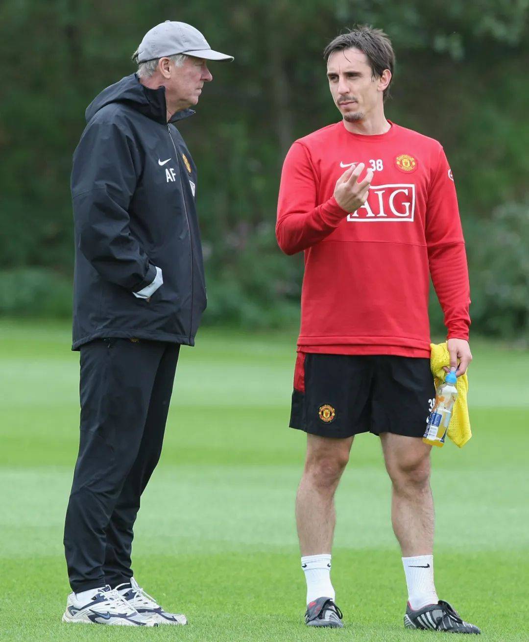 弗爵爷的特别之处是.